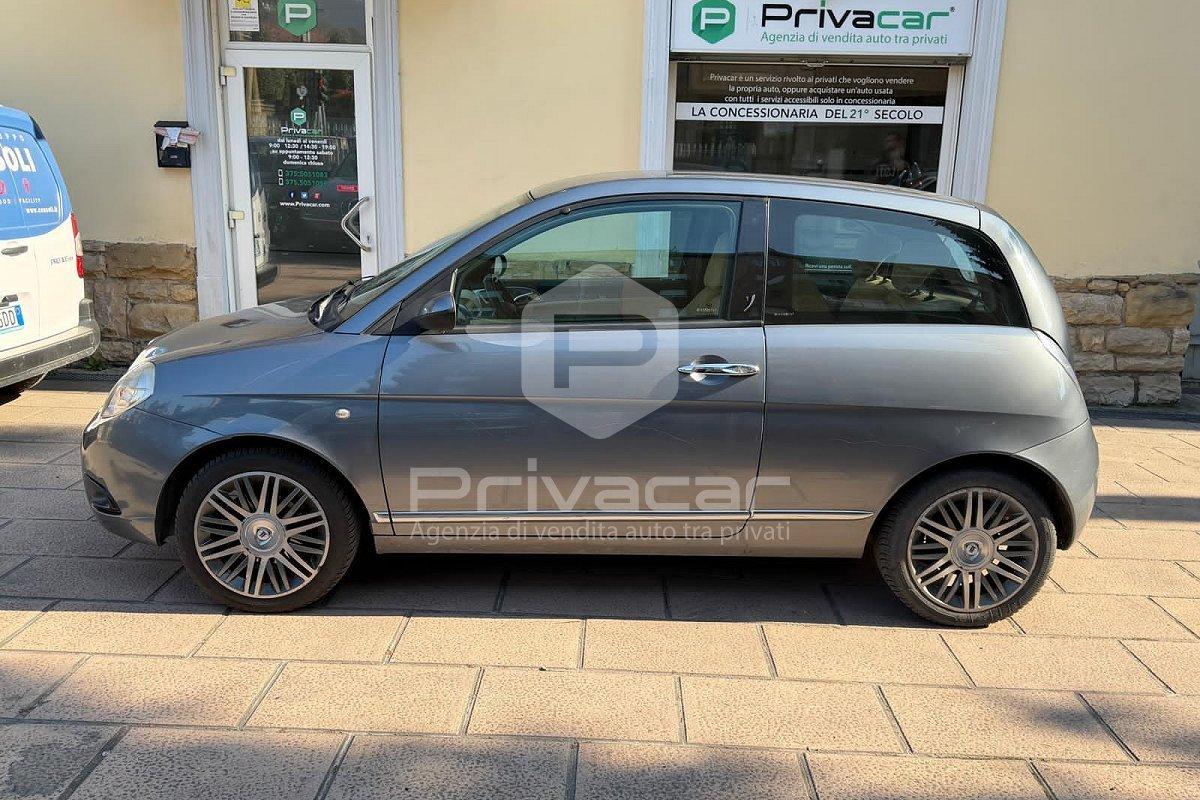 LANCIA Ypsilon 1.4 Argento