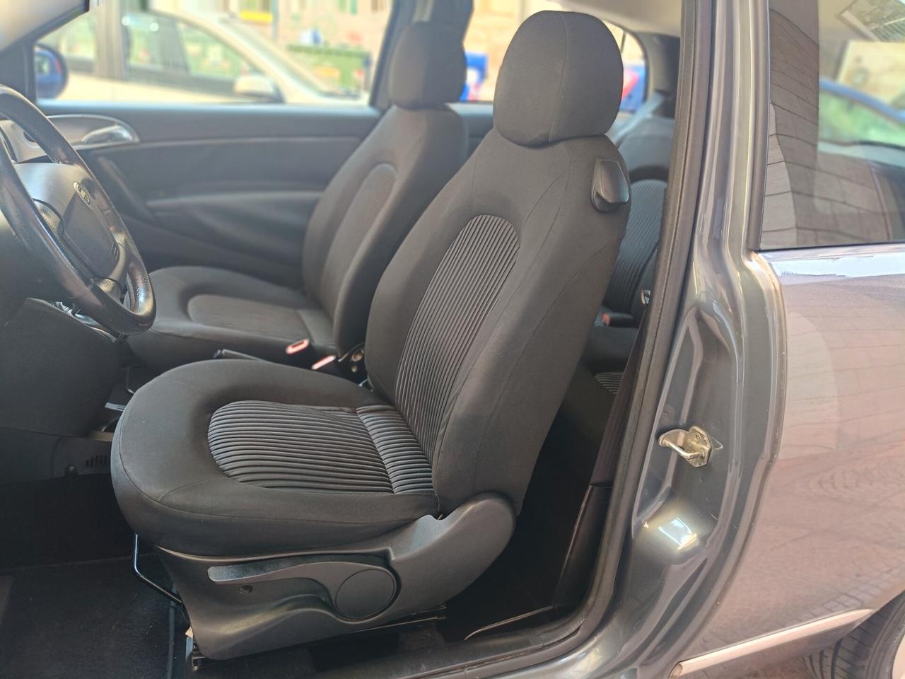 LANCIA YPSILON 1.2-NEOPATENTATI-Euro4490-
