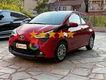 Toyota Aygo Connect 1.0 VVT-i 72 CV 5 porte x-cool MMT