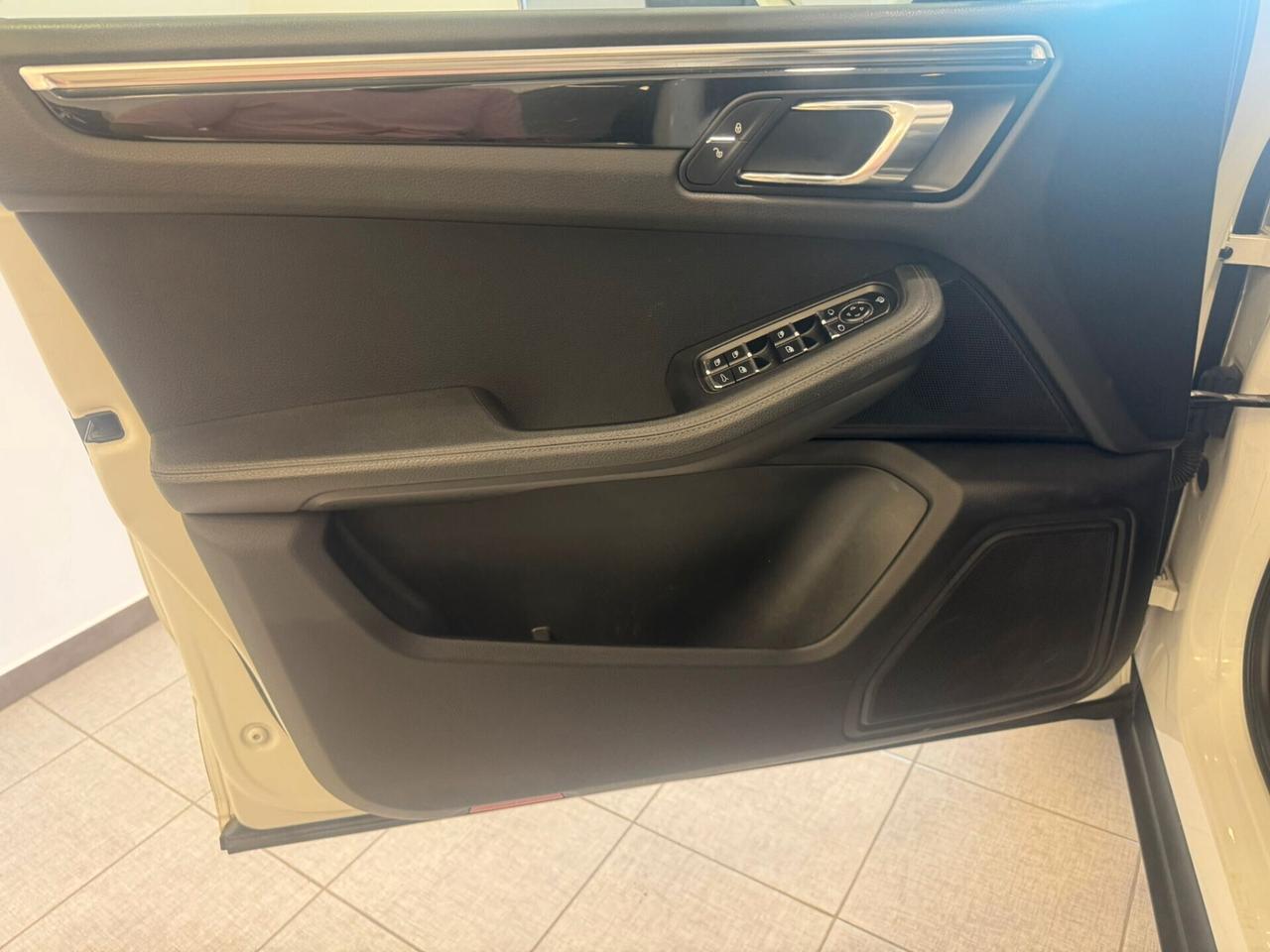 Porsche Macan 3.0S Diesel 250cv PlatinumTetto 2014