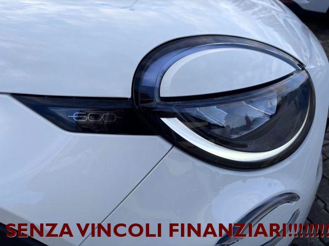 FIAT 600 Hybrid 100 CV DCT MHEV La Prima VEDI INFO!!!!!!!!