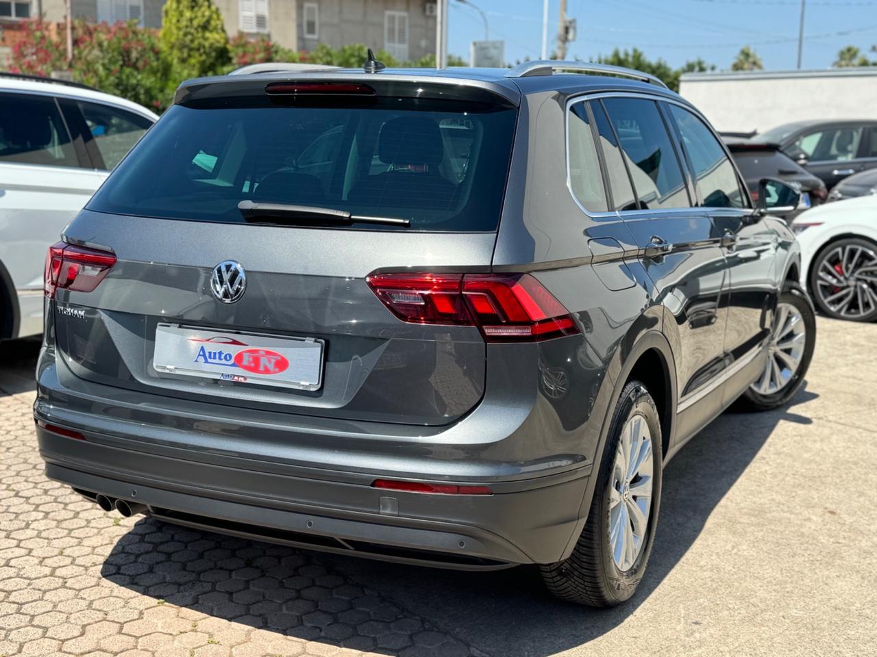 Volkswagen Tiguan 2.0 TDI SCR DSG Business BlueMotion Technology