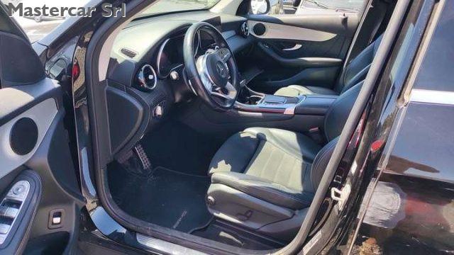 MERCEDES-BENZ GLC 220 GLC 2019 d Premium 4matic auto - FZ176HK