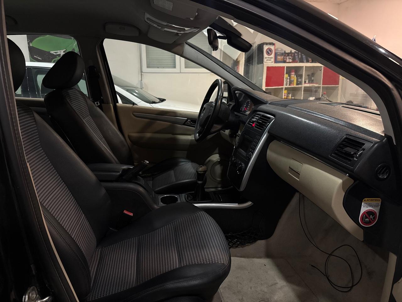 Mercedes classe B ANNO 2009 neopatentati