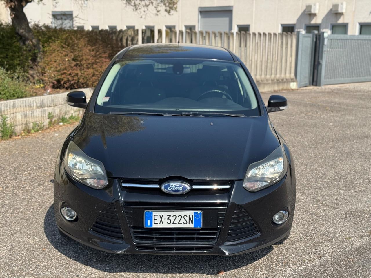 Ford Focus 2.0 TDCi 115 CV Powershift SW Titanium
