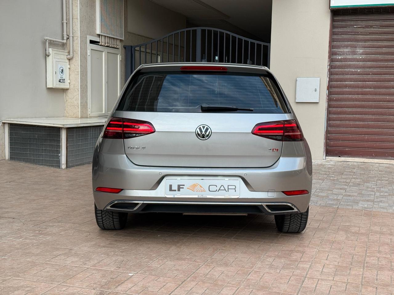 Volkswagen Golf 7.5 1.6 TDI 115 cv DSG Business BlueMotion Technology