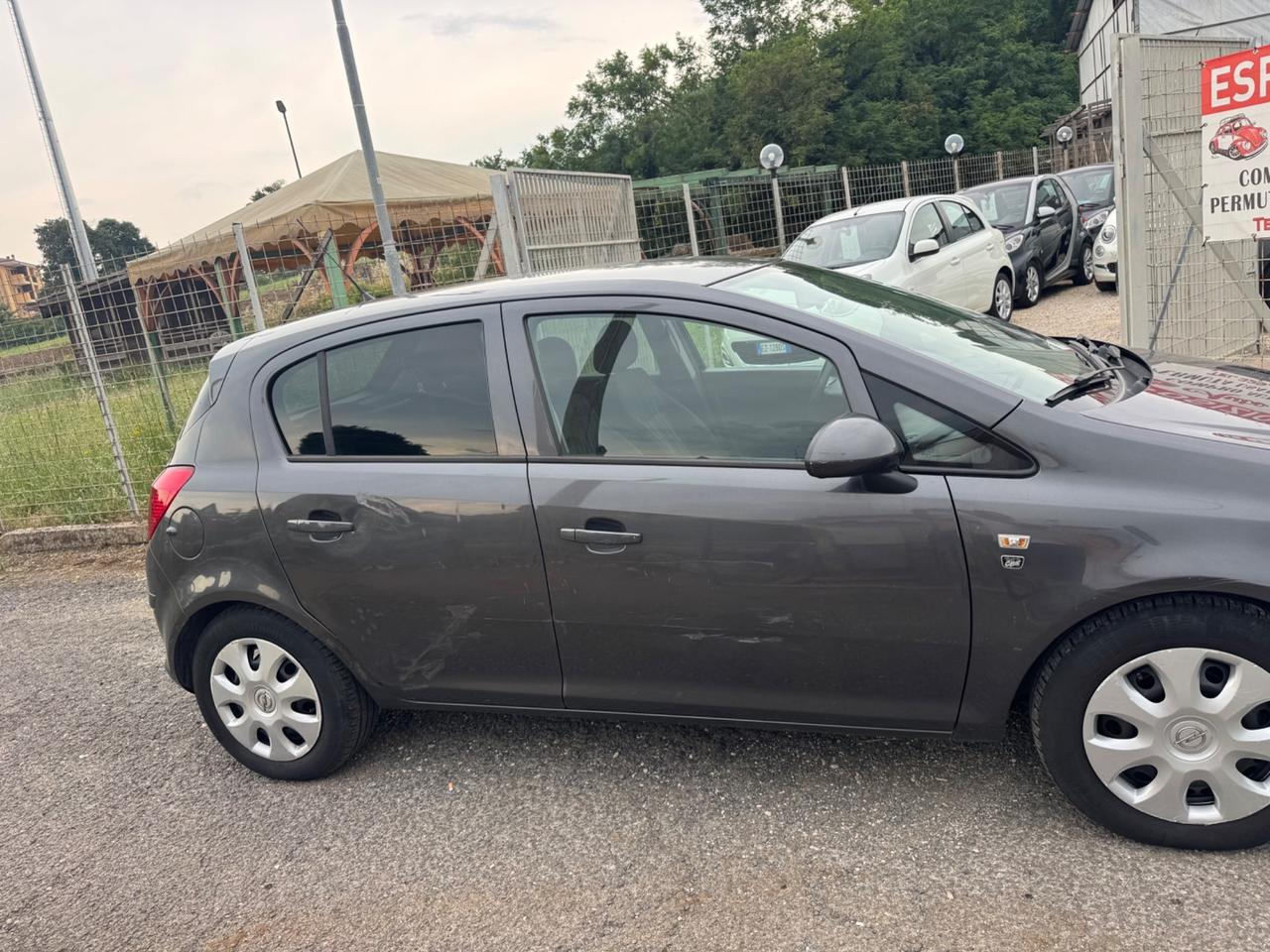 Opel Corsa 1.2 80CV 5 porte GPL-TECH Edition