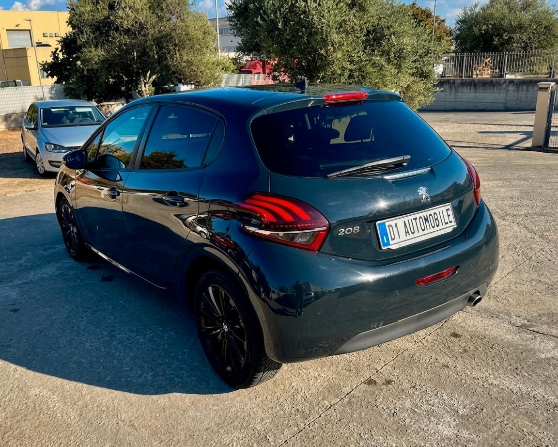 Peugeot 208 BlueHDi 75 5 porte Black Line