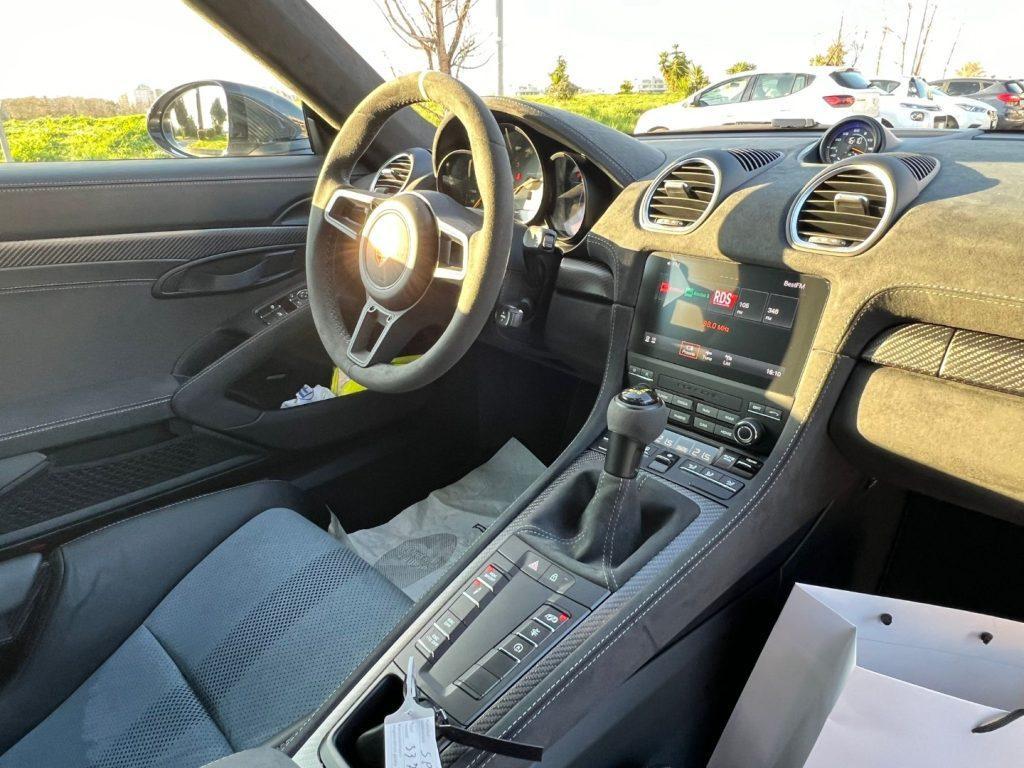 PORSCHE 718 Spyder RS Weissach 500CV PDK