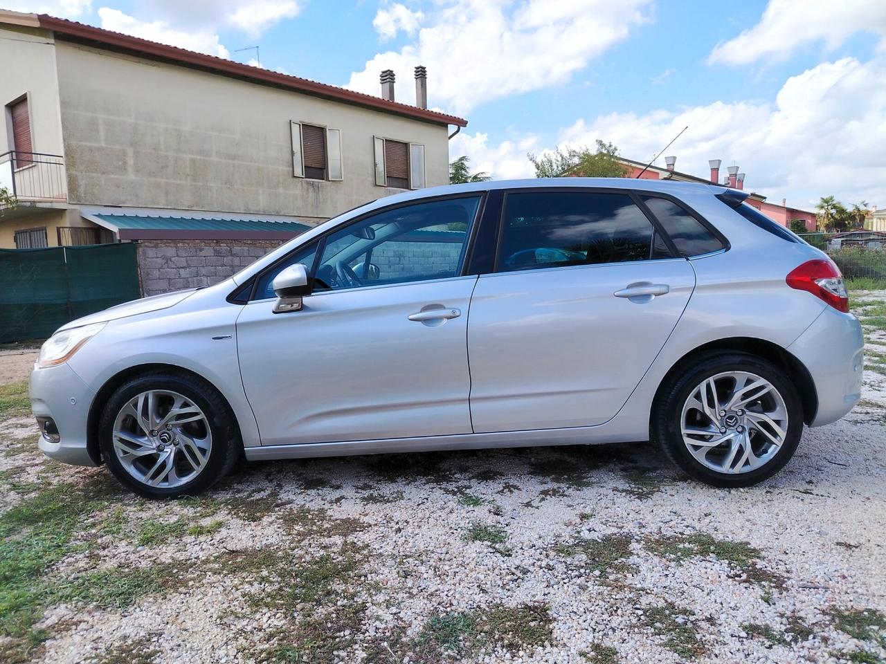 Citroen C4 1.6 e-HDi 115 airdream Exclusive