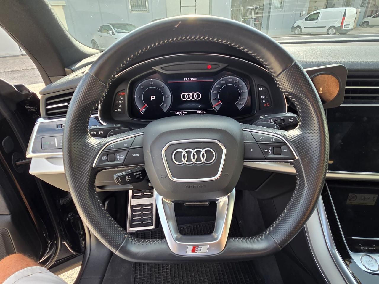 Audi Q8 50 TDI QUATTRO S LINE "FULL OPTIONAL"