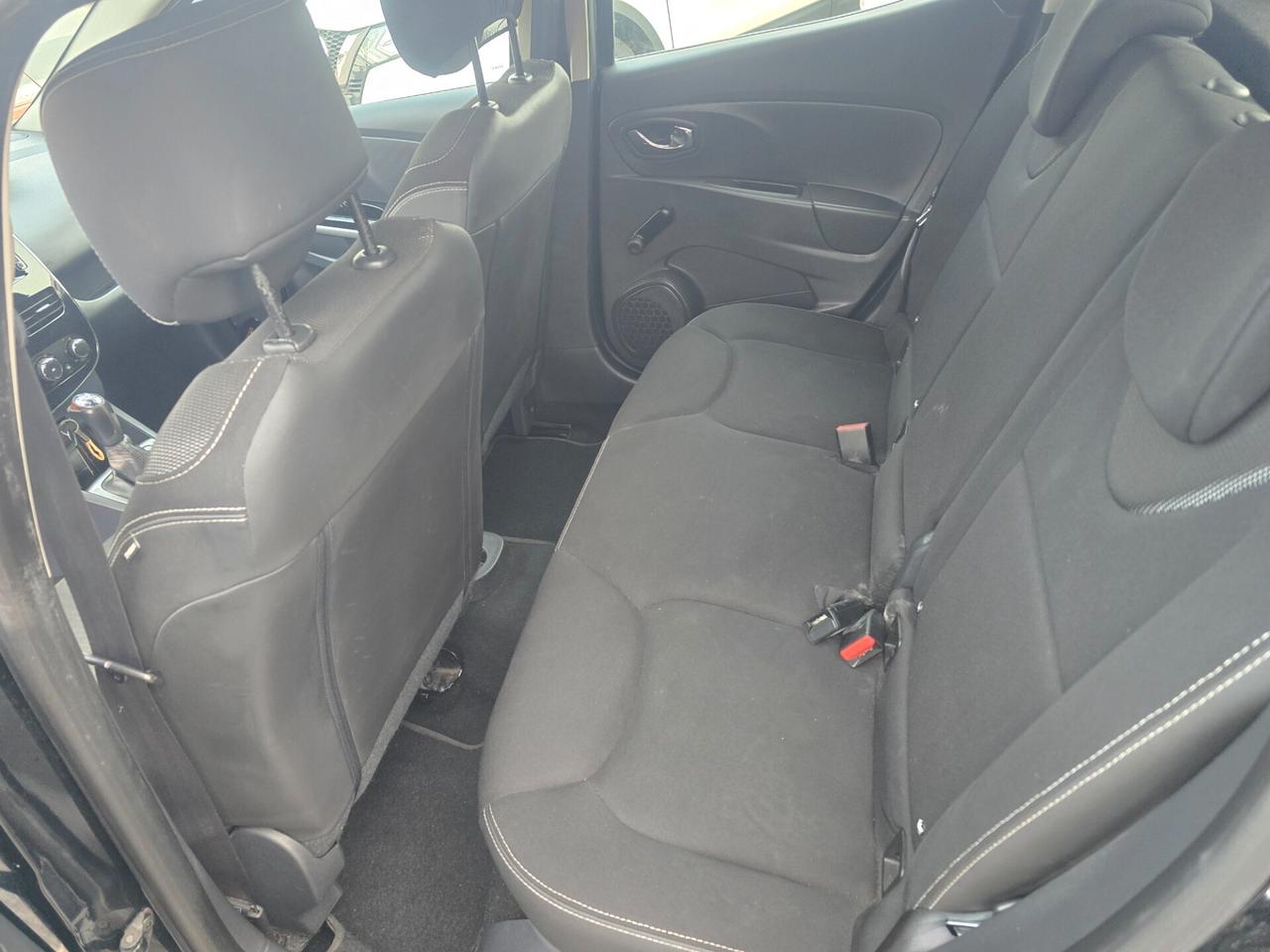 Renault Clio 1.2 75CV 5 porte Costume National