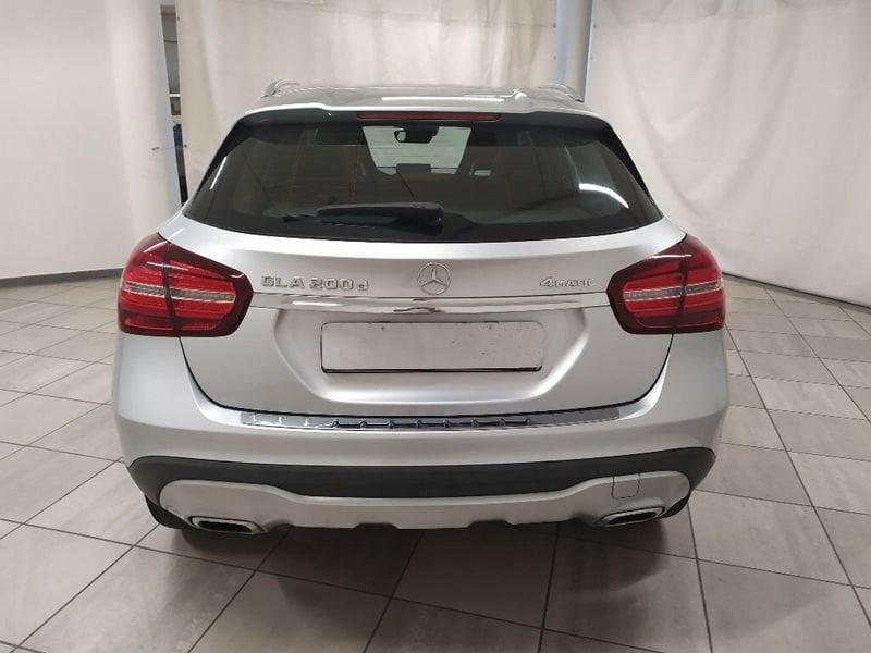 Mercedes-Benz GLA 200 d Premium 4matic auto