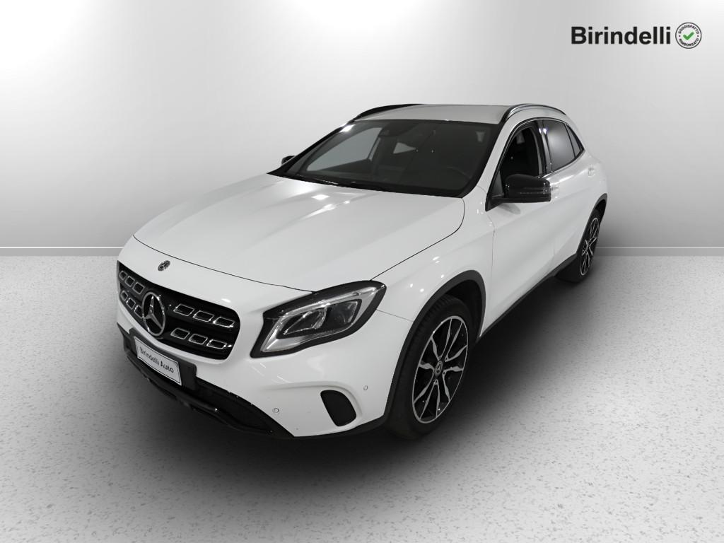 Mercedes-Benz GLA (X156) - GLA 200 d Automatic 4Matic Premium