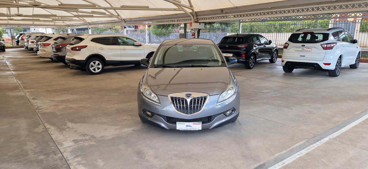 Lancia Delta 1.6 Mjt 120cv PLATINO