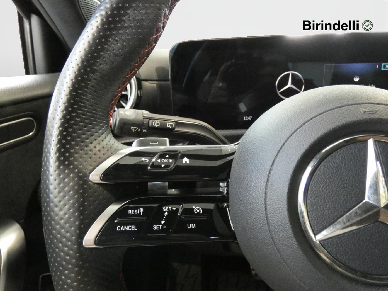 Mercedes-Benz Classe A (W177) - A 250 e hybrid EQ AMG Line Premium