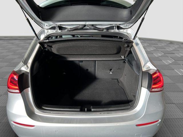 MERCEDES-BENZ A 180 A 180 d Automatic Sport