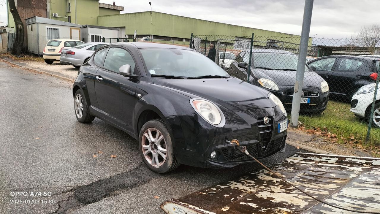 Alfa Romeo MiTo 1.3 JTDm-2 95 CV S&S Distinctive Sport Pack