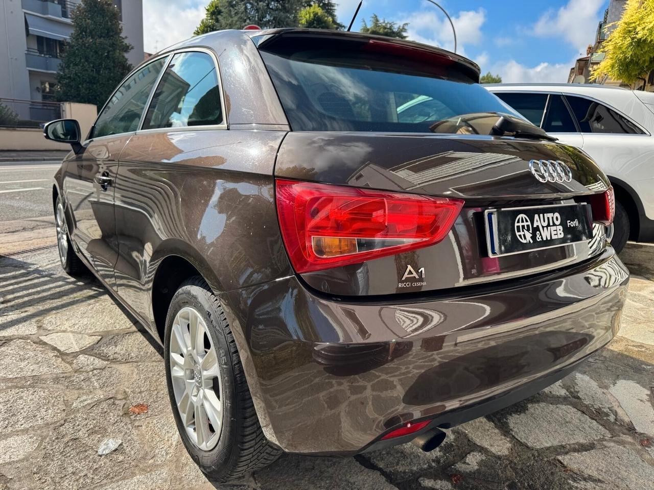 AUDI A1 1.2 TFSI ATTRACTION NEOPATENTATI