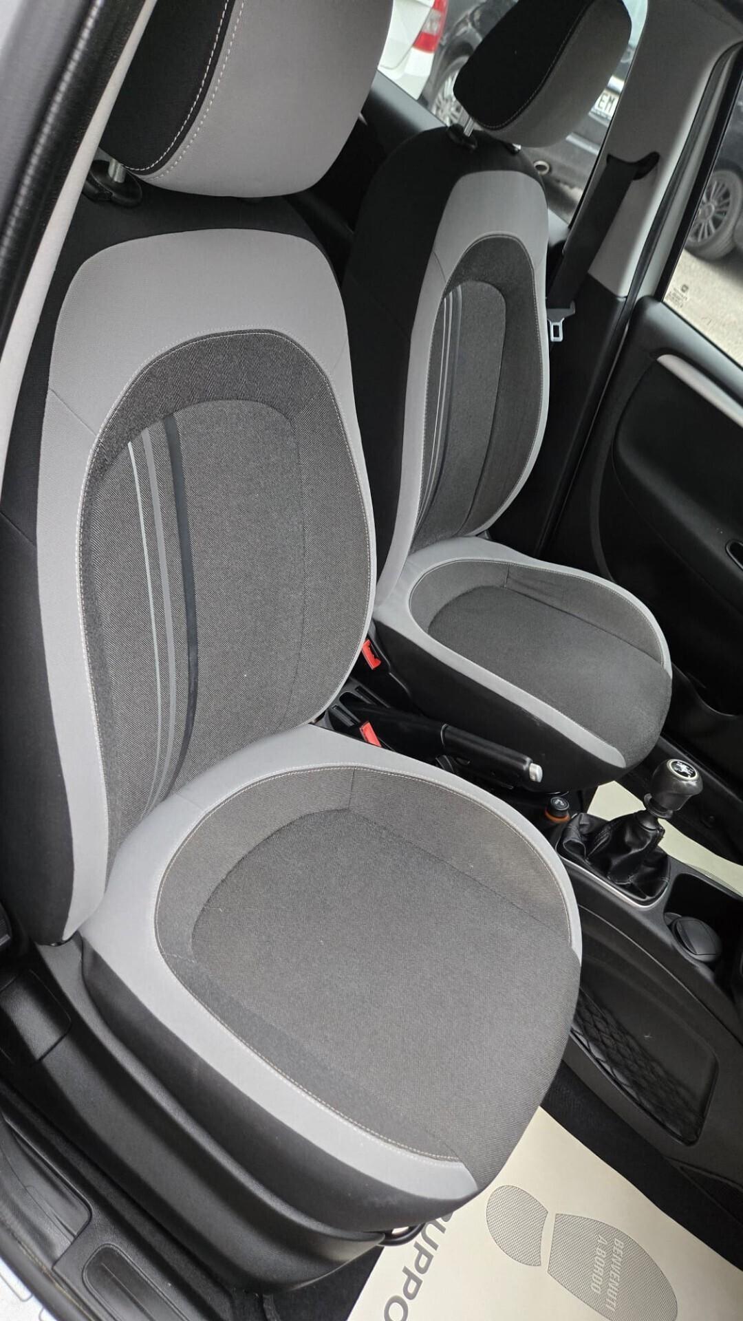 Fiat Grande Punto 1.2 5P Neopatentati