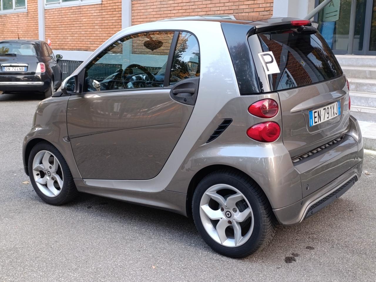 Smart ForTwo 800 40 kW coupé passion cdi