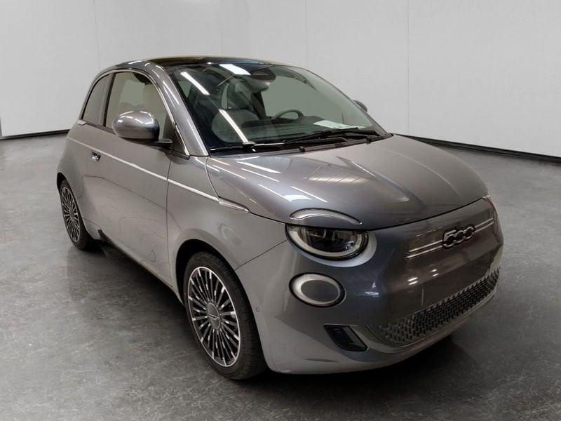 FIAT 500 500e 42 kWh La Prima