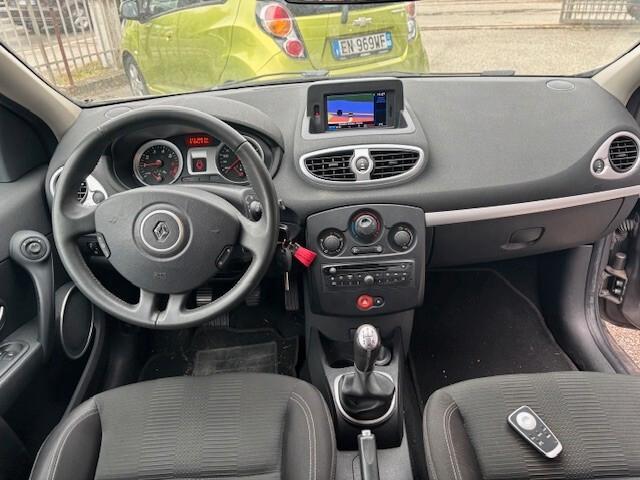 Renault Clio 1.2 16V 5 porte Dynamique