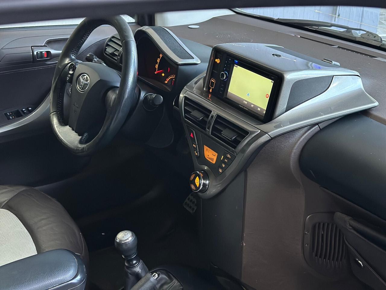 Toyota iQ 1.4 Diesel 90 Cv
