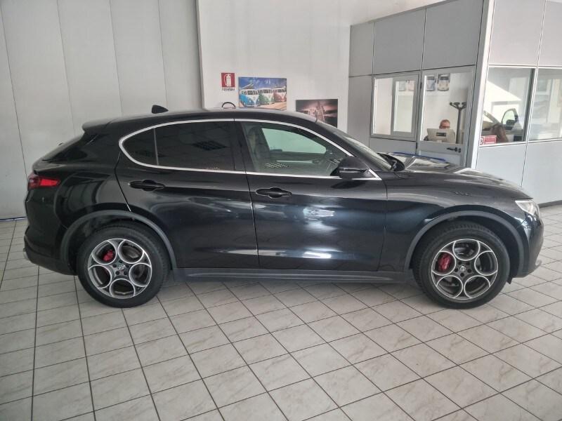 ALFA ROMEO Stelvio Stelvio 2.2 Turbodiesel 210 ...