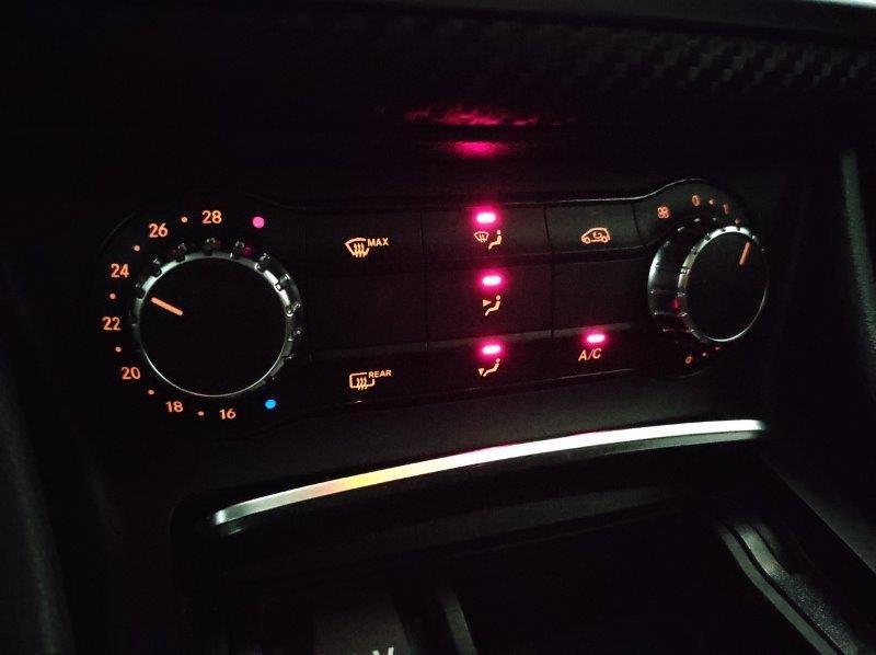 Mercedes-Benz GLA (X156) - GLA 200 d Automatic 4Matic Business Extra