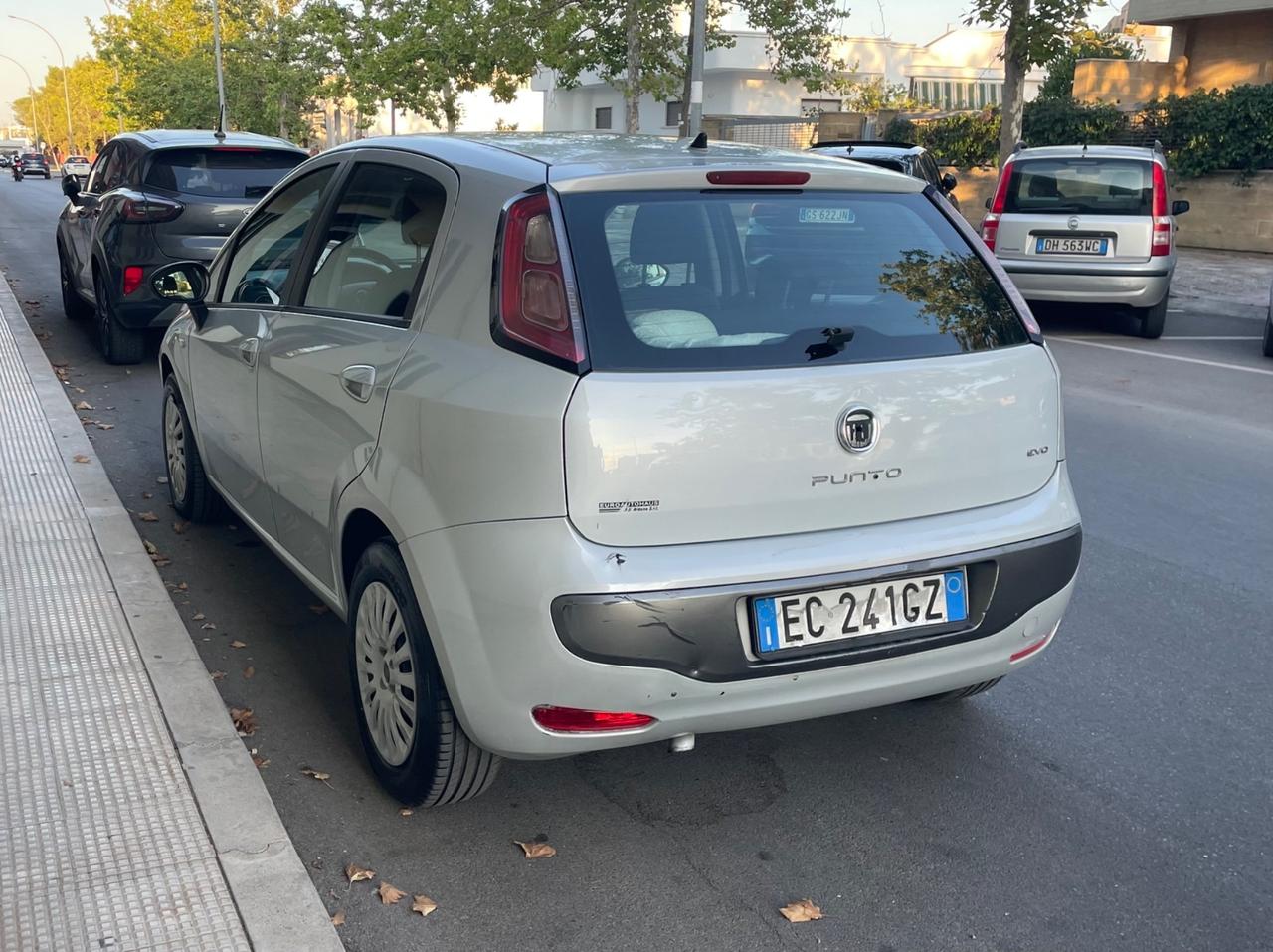 Fiat Punto Evo 1.3 Mjt 90 CV 5 porte Dualogic Emotion