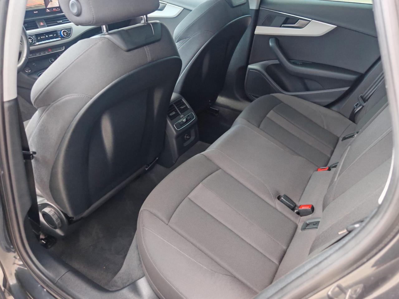 Audi A4 MATRIX 163CV VIRTUAL UNIPROPRIETARIO KM VERI GARANZIA