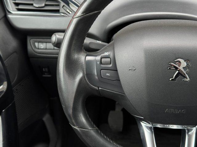 PEUGEOT 208 PureTech 82 Active Unicoproprietario,Iva esposta.