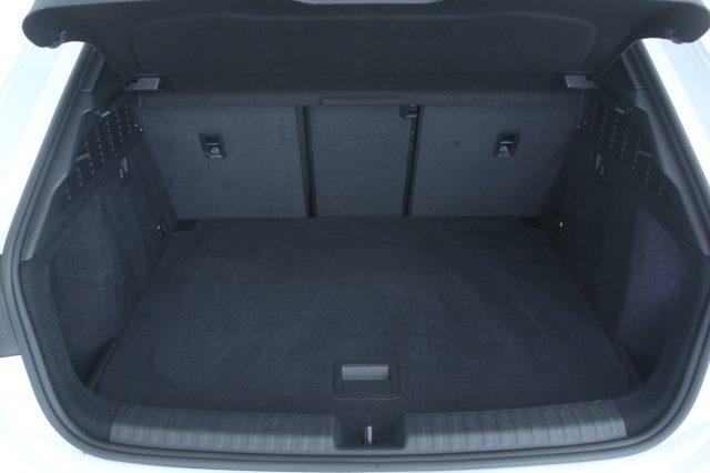 AUDI A3 SPB 35 TFSI S tronic S line edition Black Line