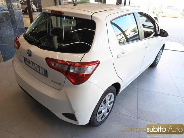 TOYOTA Yaris 1.5 Hybrid 5 porte Trend "Grey Edition"