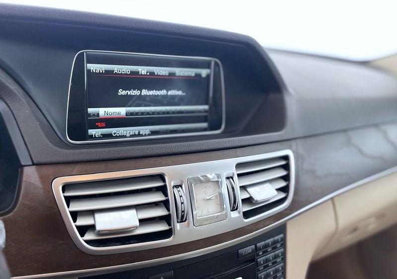 Mercedes-Benz Classe E E 300 BlueTEC Hybrid Automatic Premium ** OFFERTA RISERVATA SOLO PER OPERATORI DEL SETTORE **