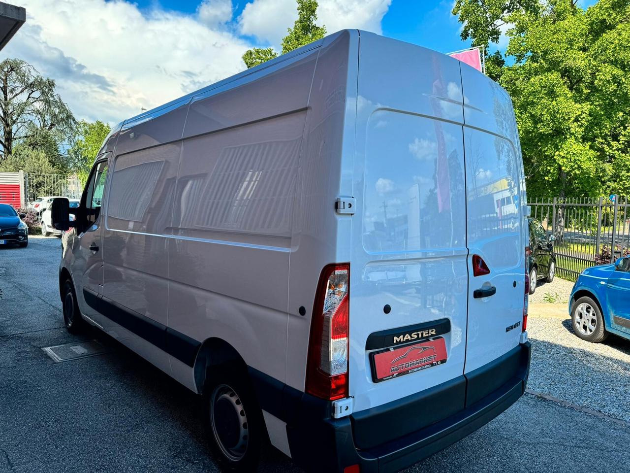 Renault Master 2.3 DCI 136CV L2H2