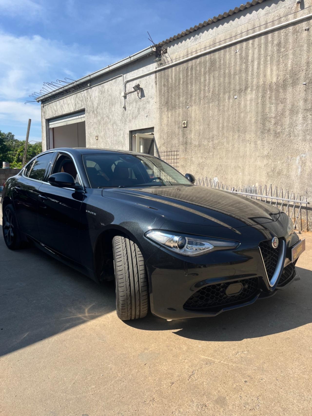 Alfa Romeo Giulia 2.0 Turbo 280 CV AT8 AWD Q4 Veloce