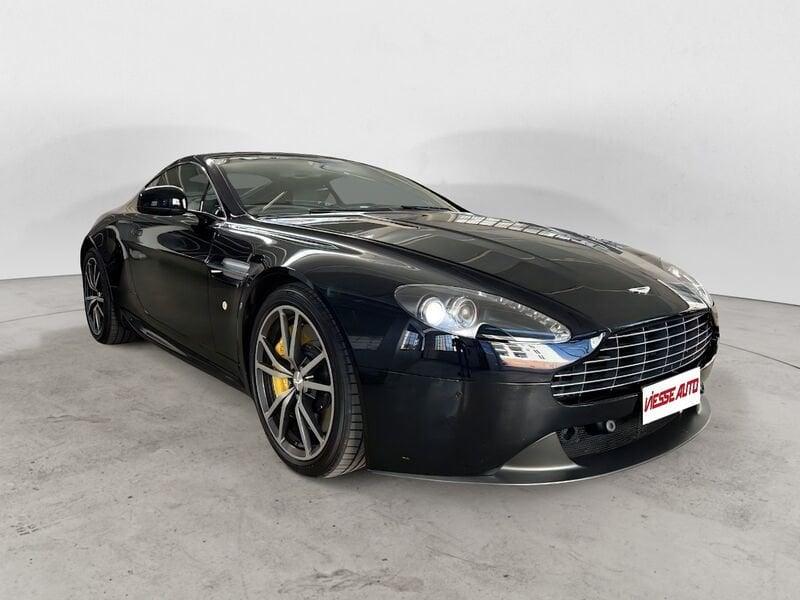 Aston Martin V8 Vantage Vantage Coupe 4.7 V8 sportshift