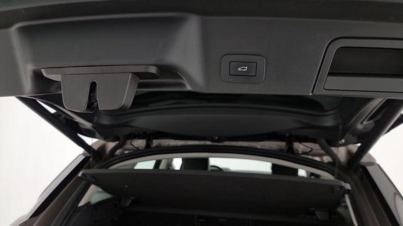 Land Rover Range Rover Evoque 2.0 D163 MHEV SE AWD auto