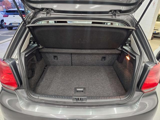 Volkswagen Polo Polo V 2009 3p 1.6 Highline bi-fuel 82cv