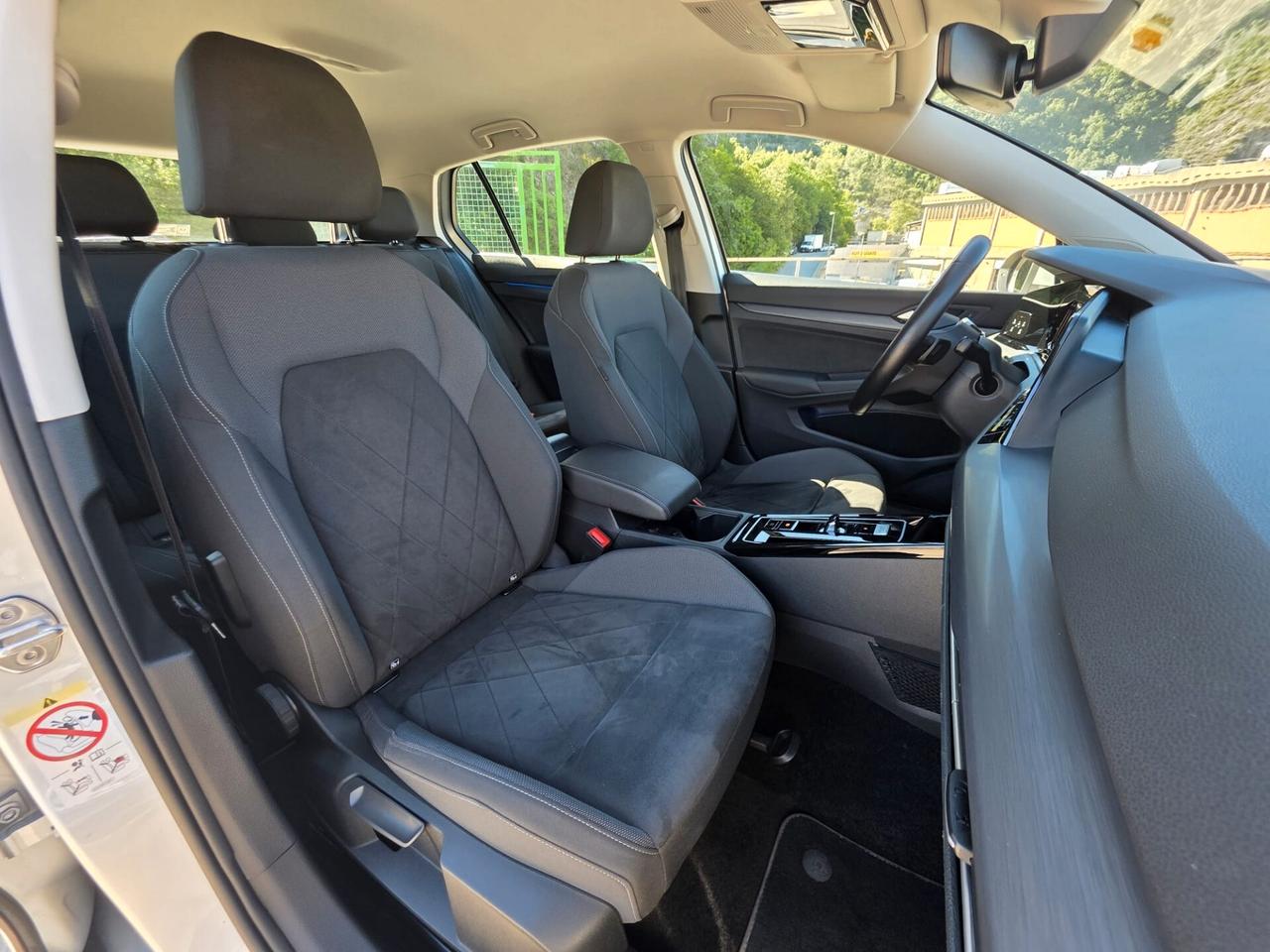Volkswagen Golf 1.4 TSI eHYBRID 204 CV DSG Style