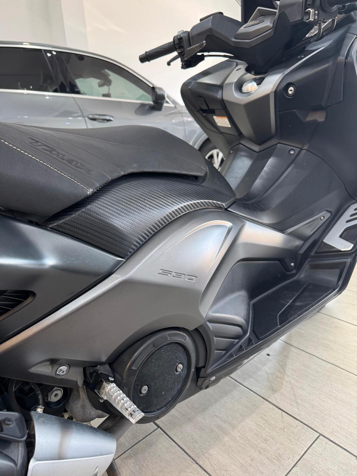 Yamaha T Max 530 AIRON MAX