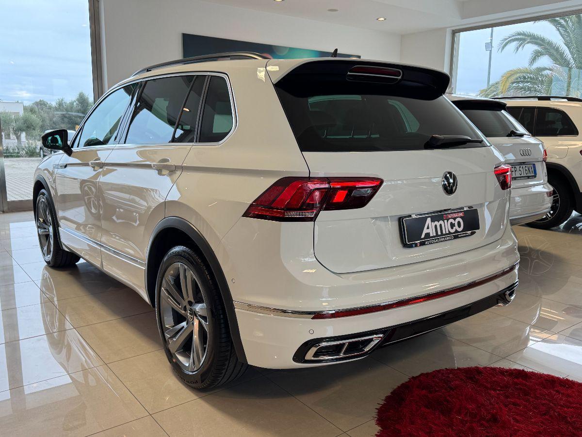 VOLKSWAGEN Tiguan 2.0 TDI DSG R-Line Luci Ambient