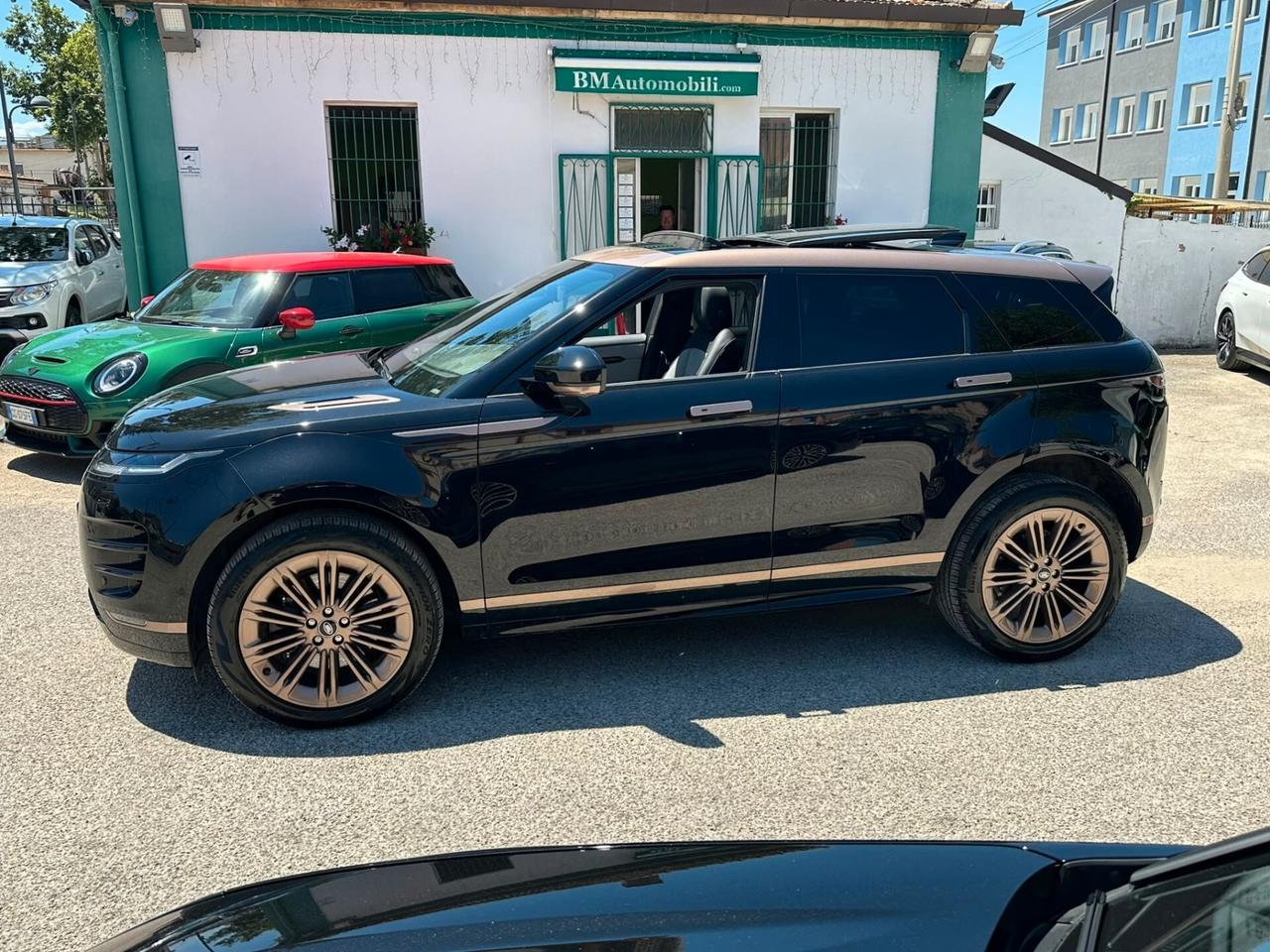 RANGE ROVER EVOQUE AUTOBIOGRAPHY 204 CV AWD - PANO - FULL - UNIPRO