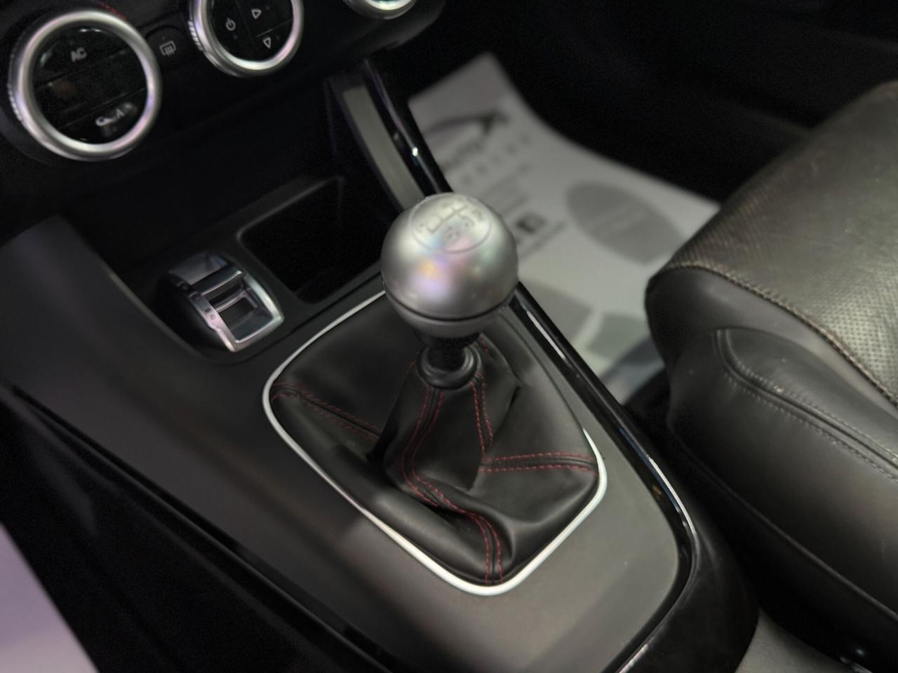 Alfa Romeo Giulietta 2.0 JTDM Exclusive-Iper Full