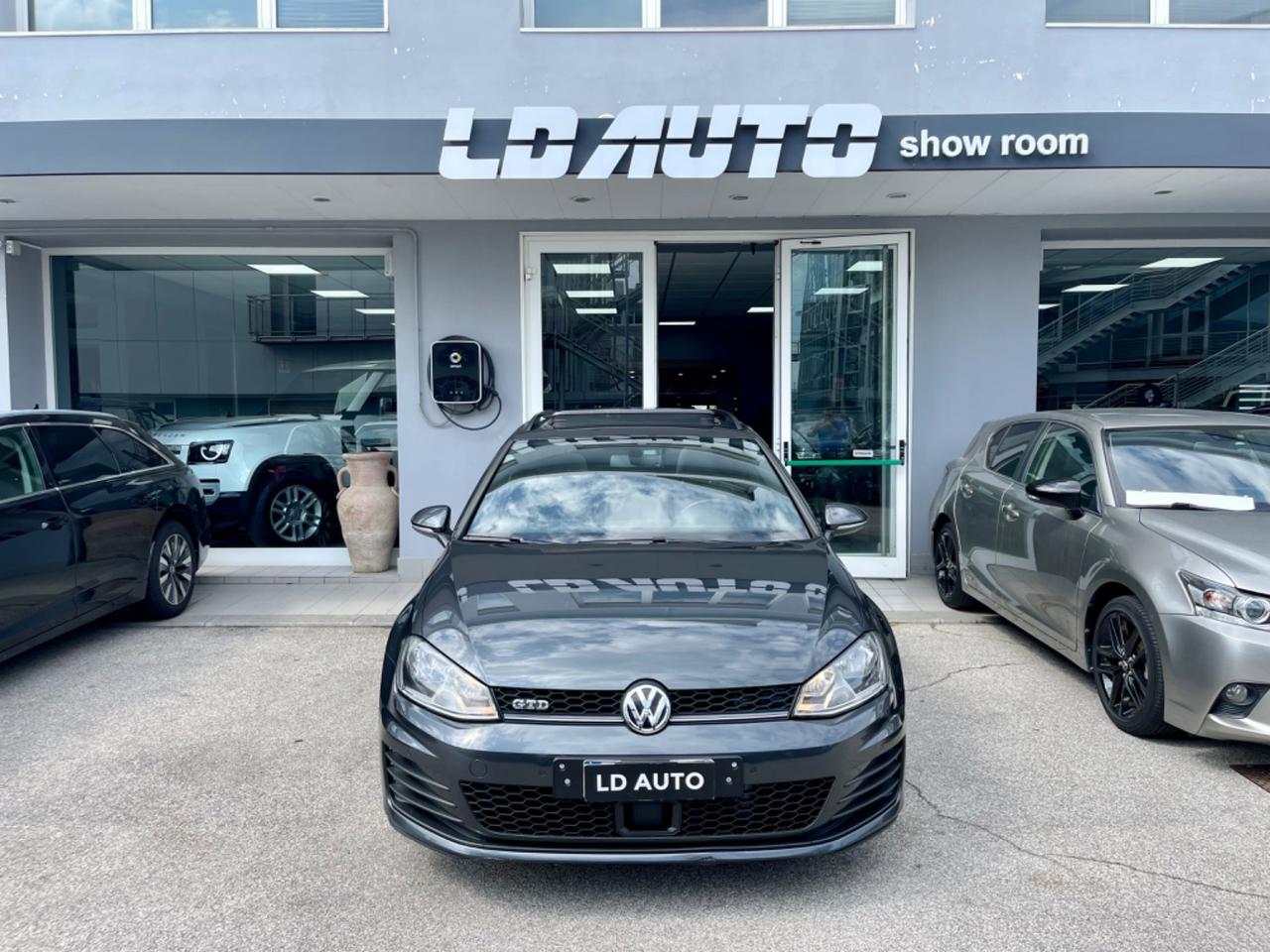 Volkswagen Golf Variant GTD 2.0 TDI DSG BlueMotion Technology