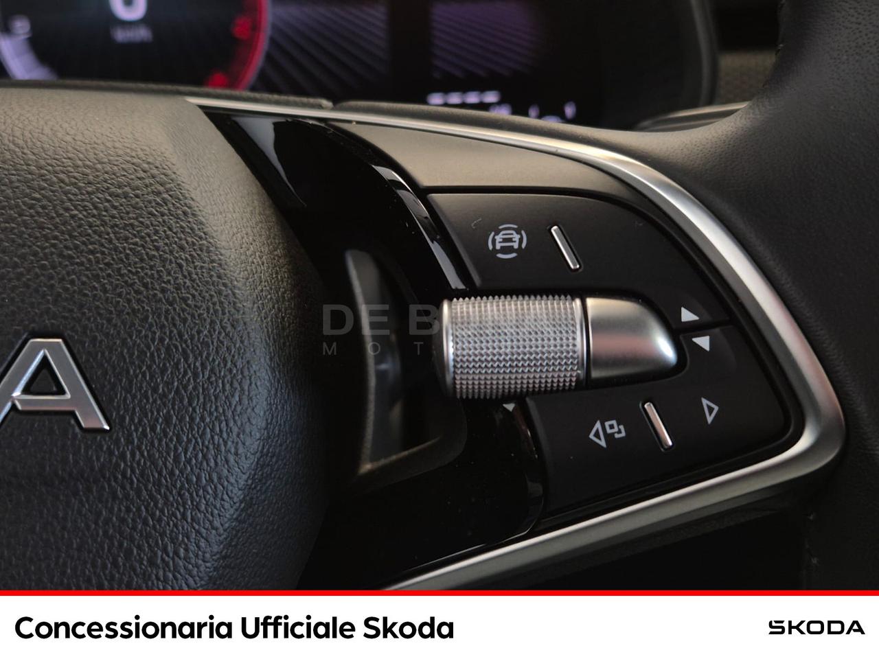 Skoda Kamiq 1.0 tsi black dots 95cv