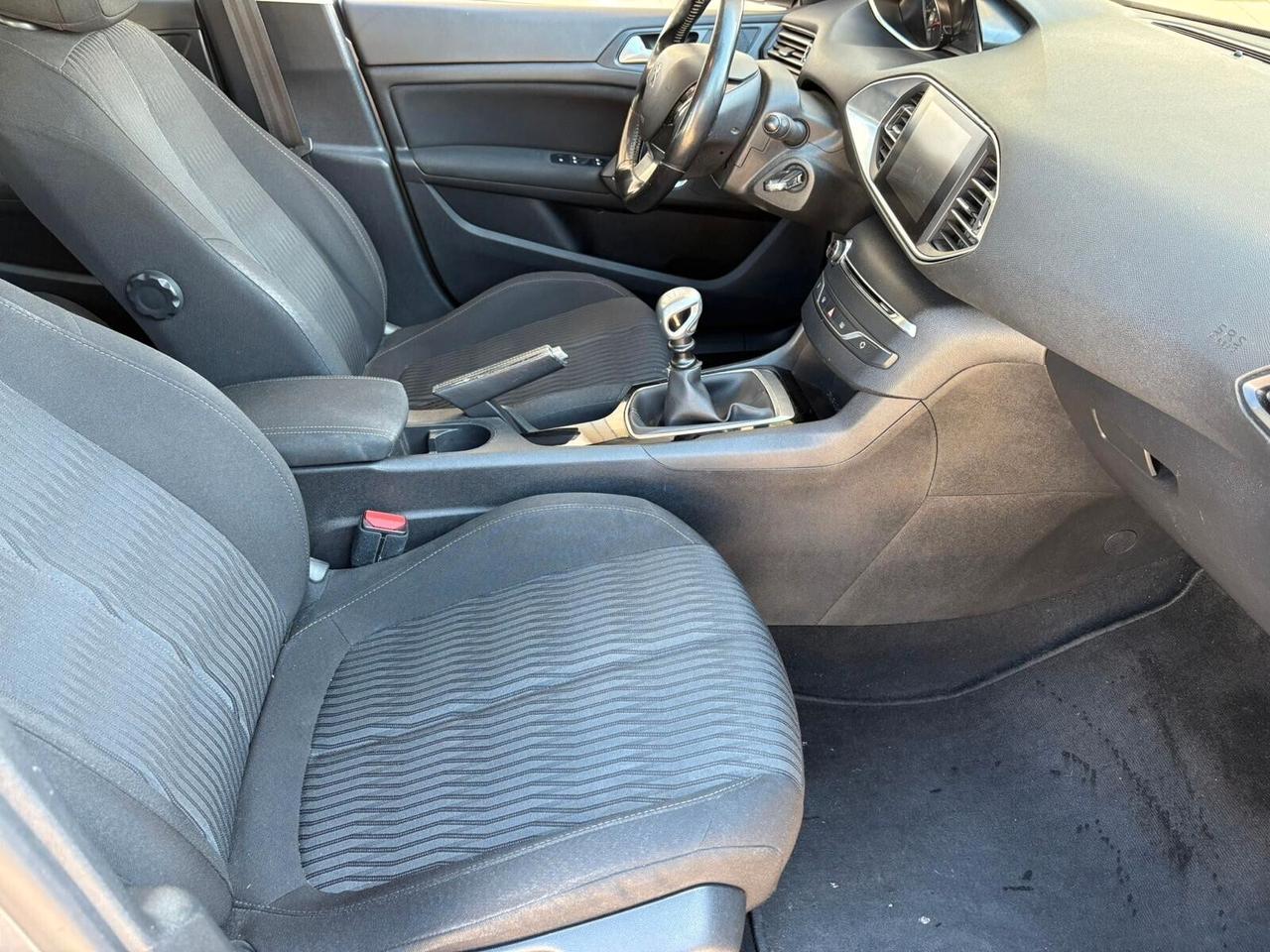 Peugeot 308 1.6BHDi S&S SW Business 120 6M 2015