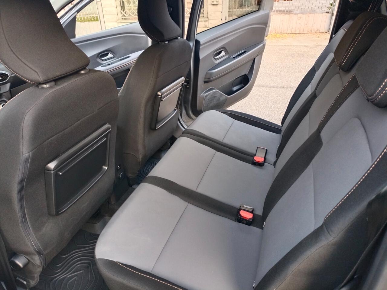 Dacia Jogger Hybrid 7 posti Extreme